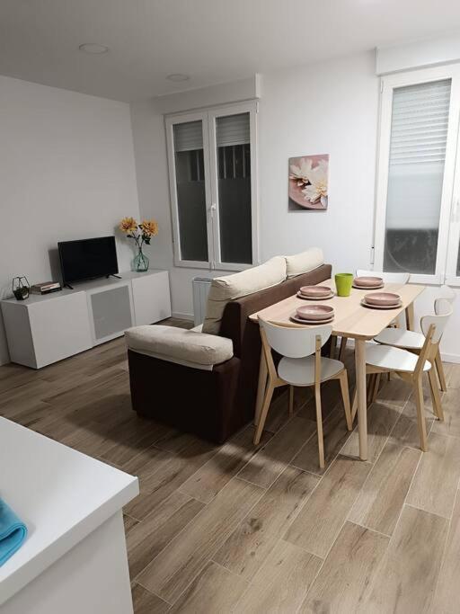 Encantador Apartamento Completo Con Dos Madri