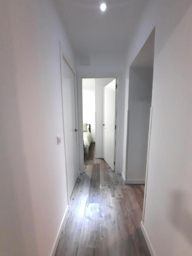 Aeropuerto - Ifema - Wanda - Plenilunio Apartment Madrid
