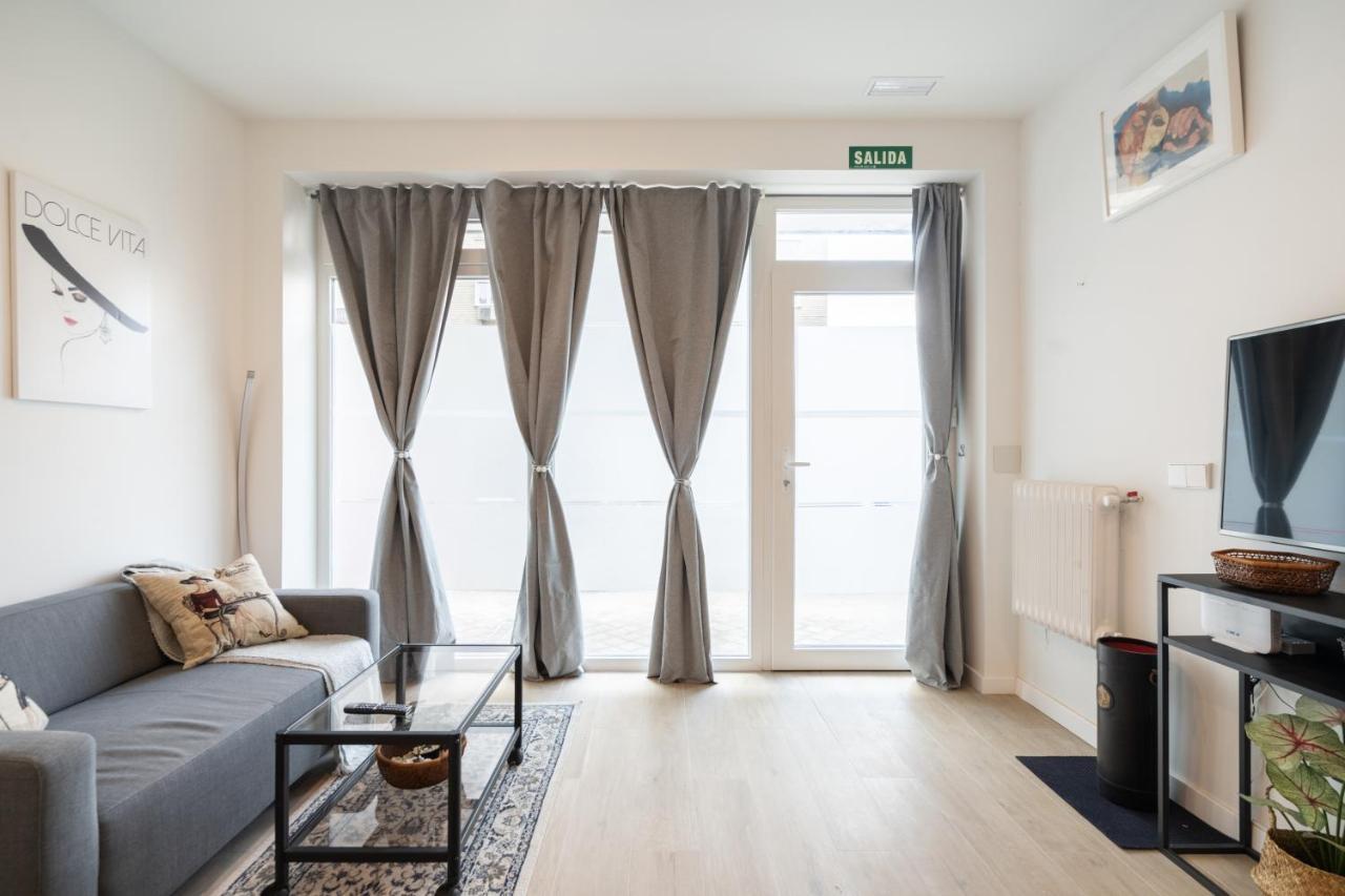 Apartment Dobohomes - Entrearroyos Madrid