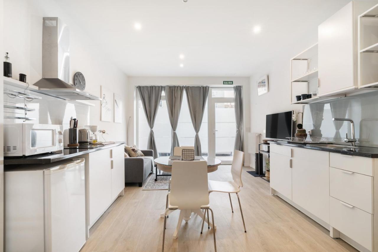 Dobohomes - Entrearroyos Apartment Madrid