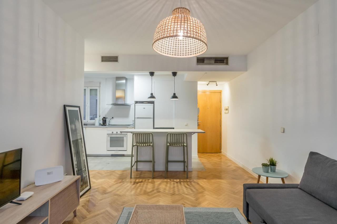 Cozy And Central- 1 Bedroom 1 Bathroom - Chueca Apartment *