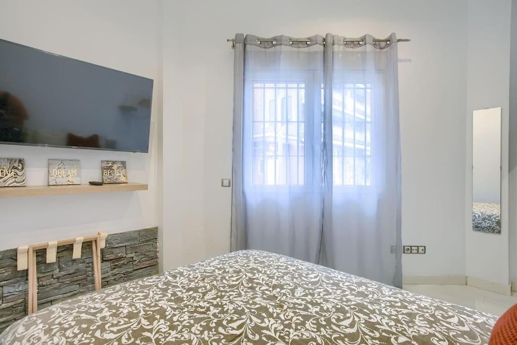 Cozy Getaway In Madri