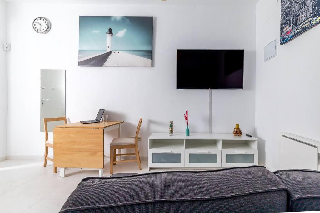 Estudio Acogedor En Zona Norte Apartment Madrid