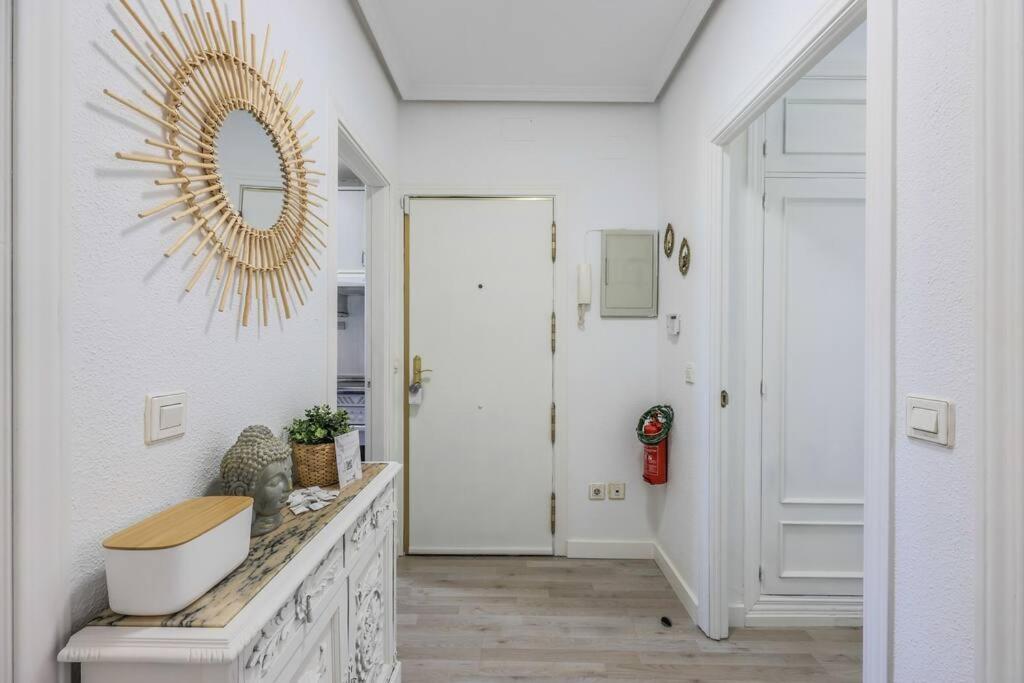 Apartment Stunning Flat To Enjoy Madrid