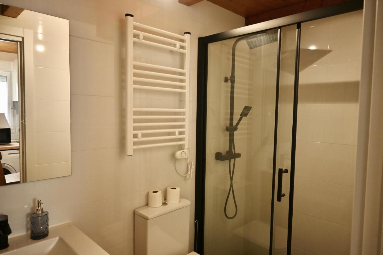 Encantador Estudio Temporal Con Cama En Mezanine Cerca De La Vibrante Avenida Albufera Mpe35 Apartment *