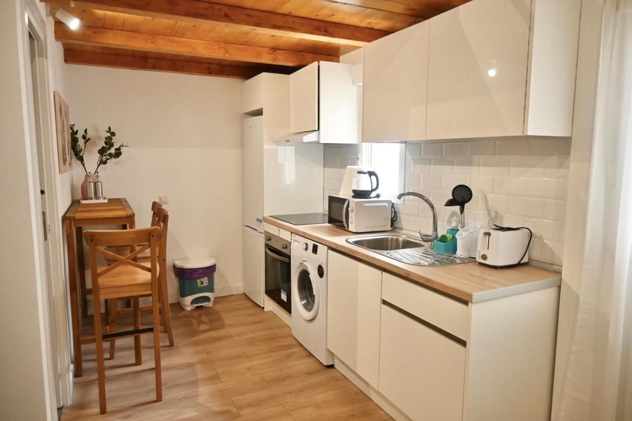 Encantador Estudio Temporal Con Cama En Mezanine Cerca De La Vibrante Avenida Albufera Mpe35 Apartment