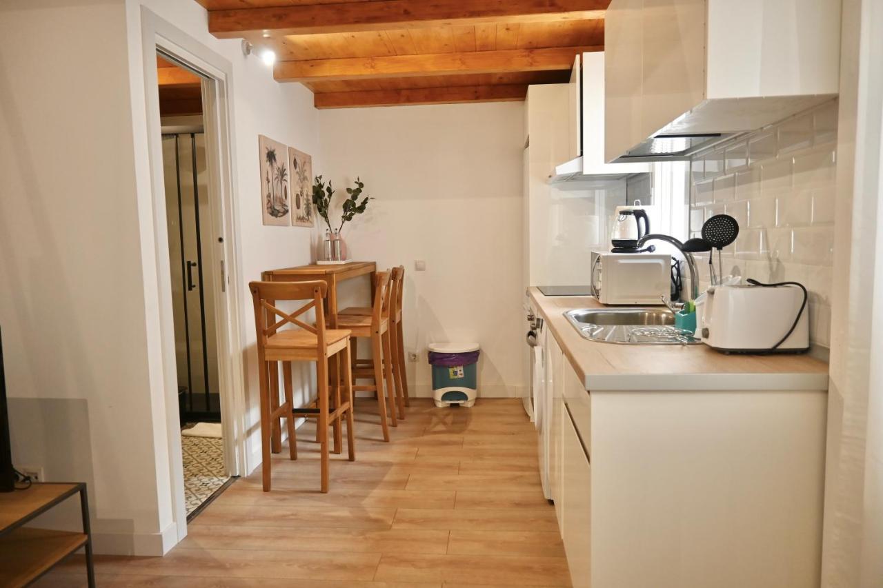 Encantador Estudio Temporal Con Cama En Mezanine Cerca De La Vibrante Avenida Albufera Mpe35 Apartment