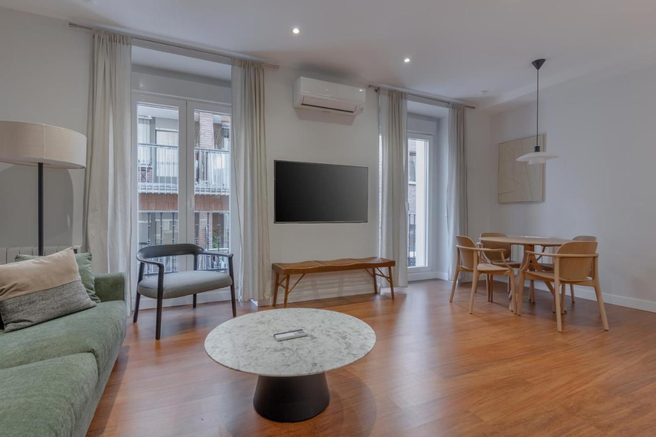 Wide Stylish-1bedroom 1bathroom-las Letras * Madrid