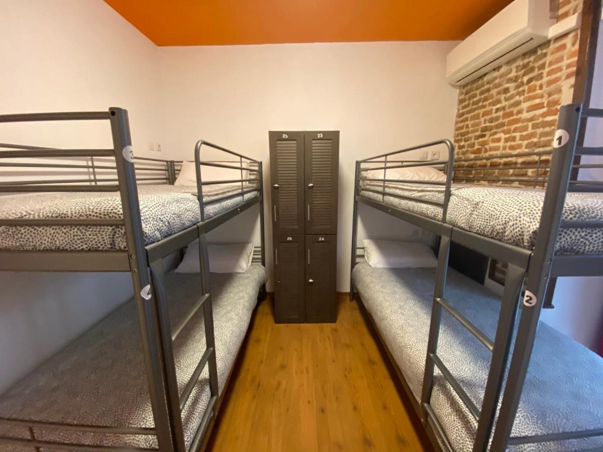Hostal Arc House Pop Art Madrid