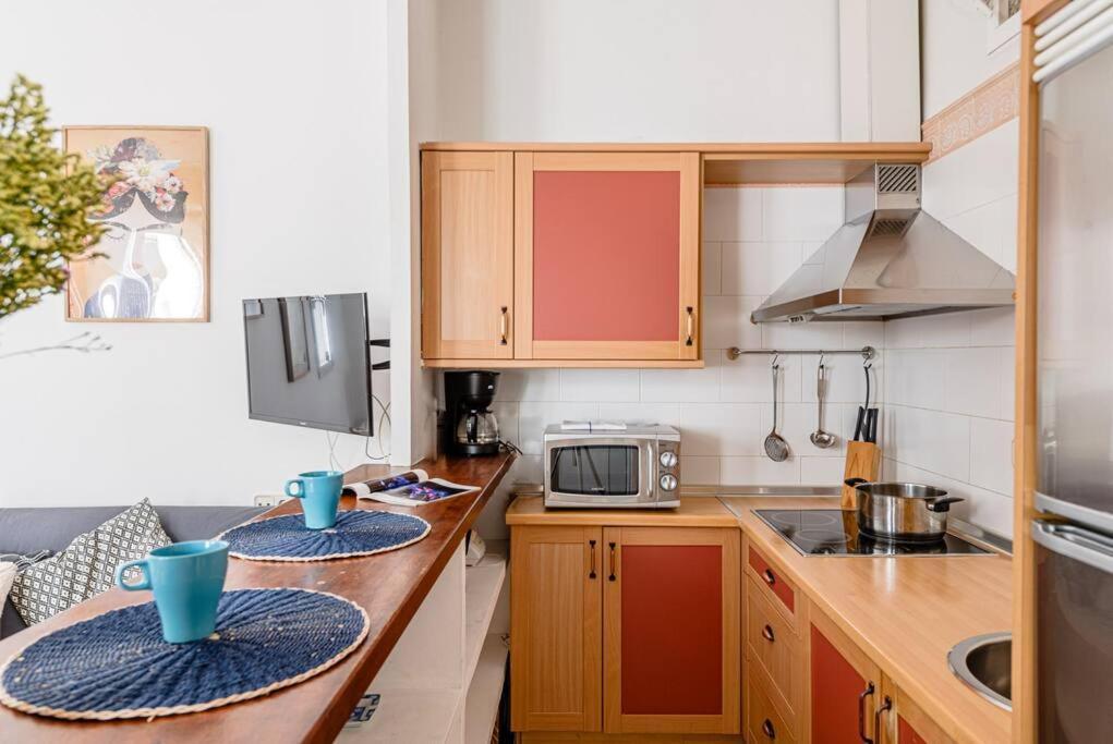 Cozy In Lavapies-torr Apartment *