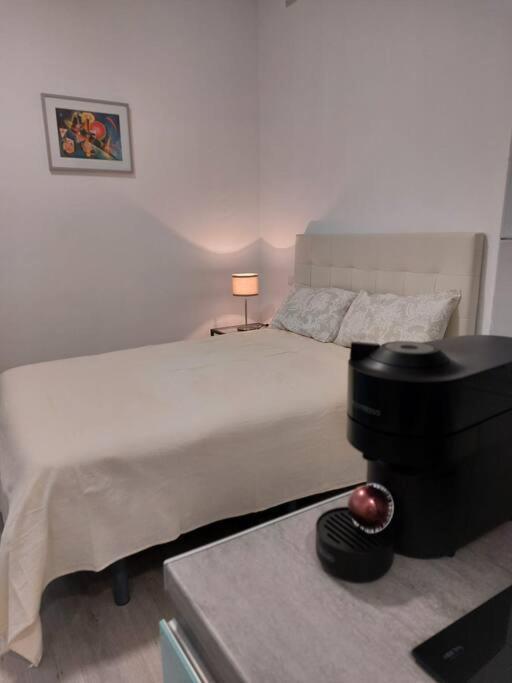 Cozy For 2 People In Gran Via.si2a2 *
