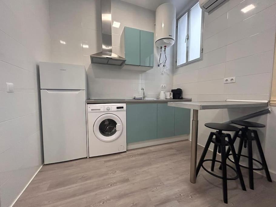 Cozy In Gran Via For 4 People.s2a3