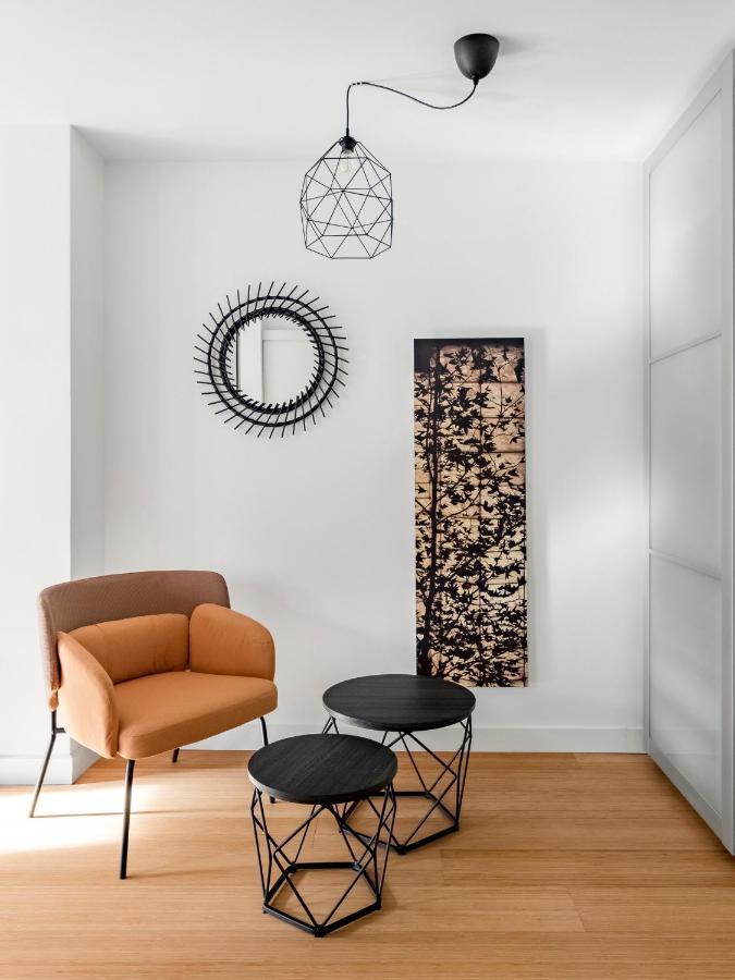 Tirso De Molina III - Apartamento De 2 Dormitorios *