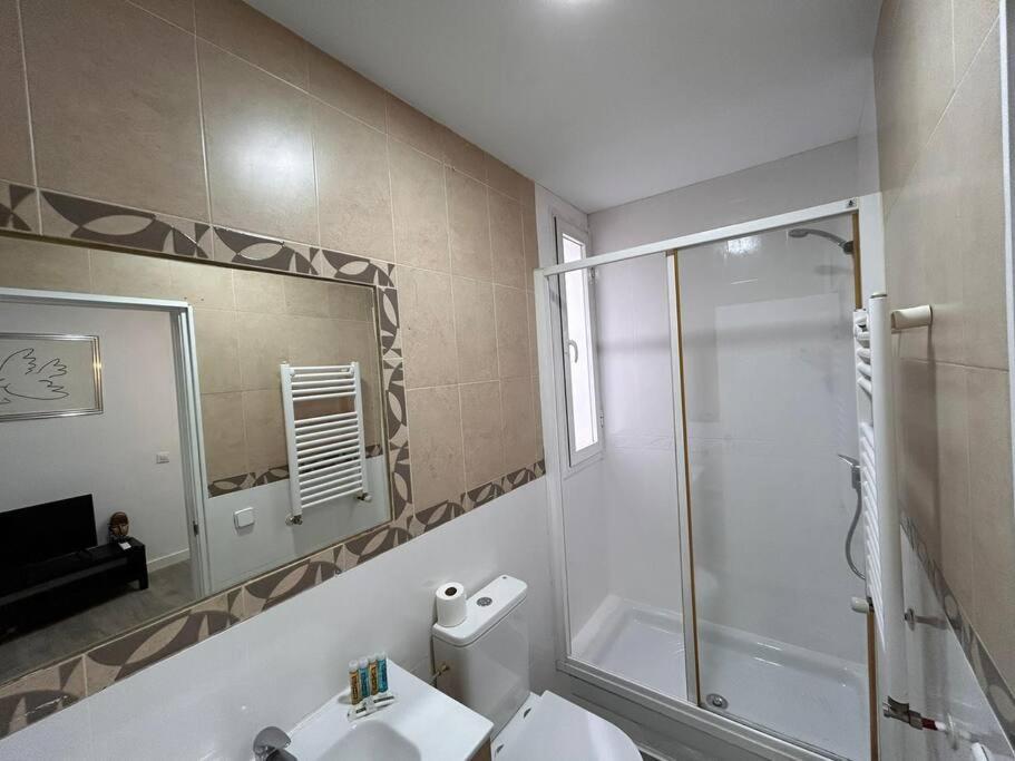Stunning In Gran Via For 4 People. S3 * Madrid