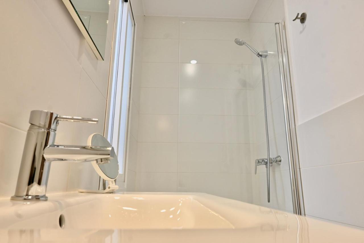 Moderno Apartamento Temporal De Dos En Avenida America Ctg101 Apartment Madrid