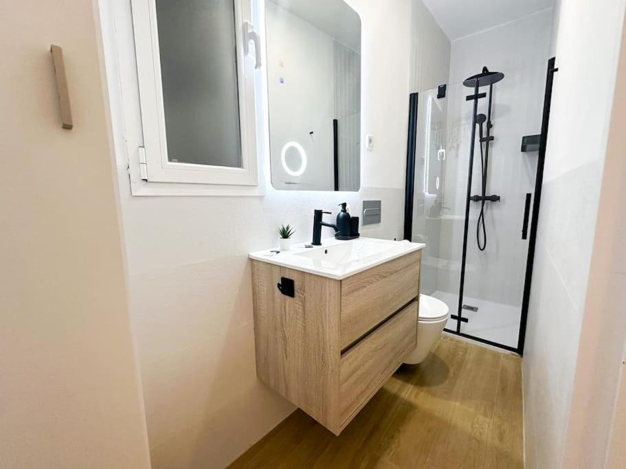 Apartment Cozy 2bd Flat City Center + Ac Madrid