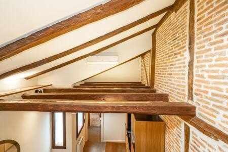 Apartment Peaceful Y Beautiful Apt In La Latina