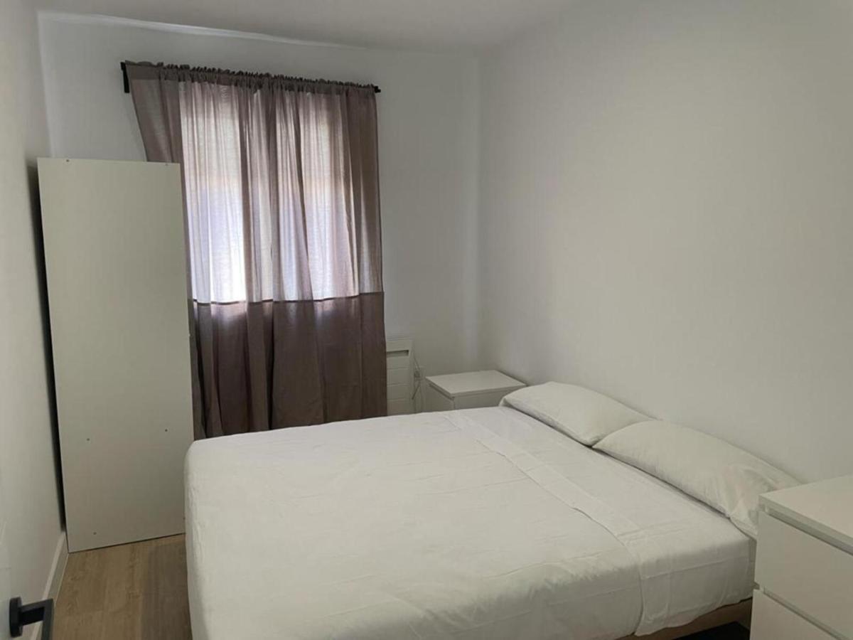 U5 A Estrenar Bien Situado Cerca De Metro Apartment Madrid