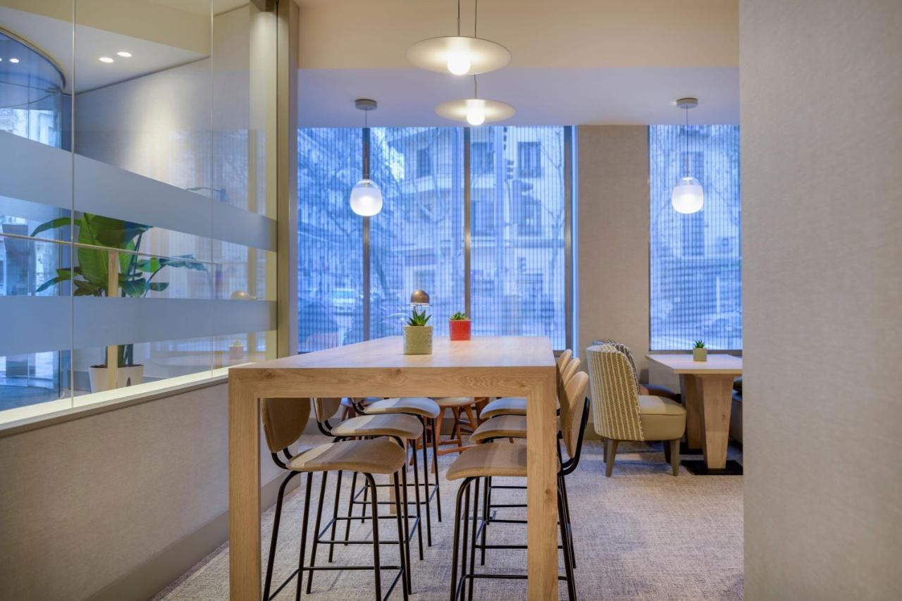 Hotel Ac Carlton By Marriott