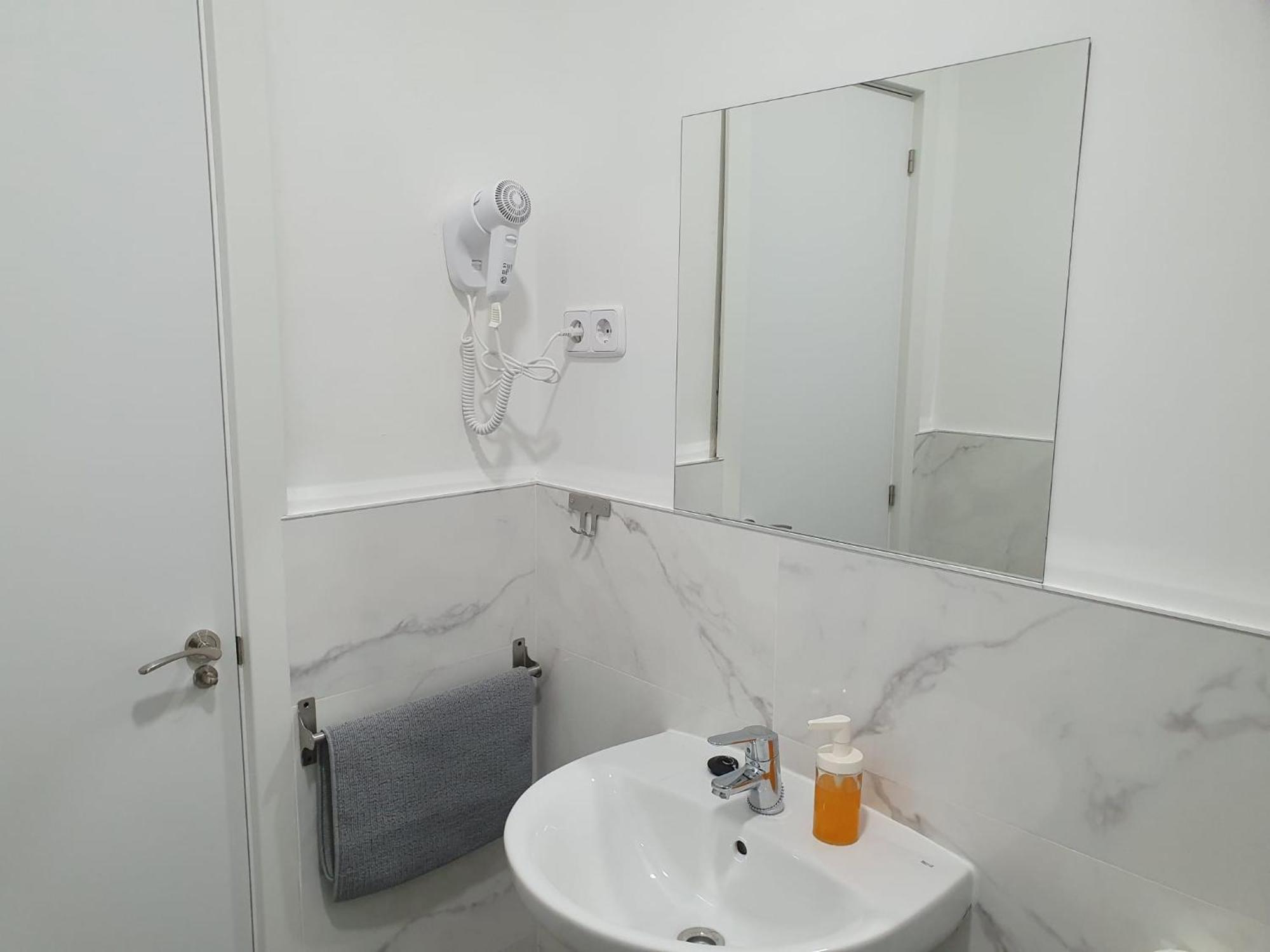 Abel Victoriano Guest house