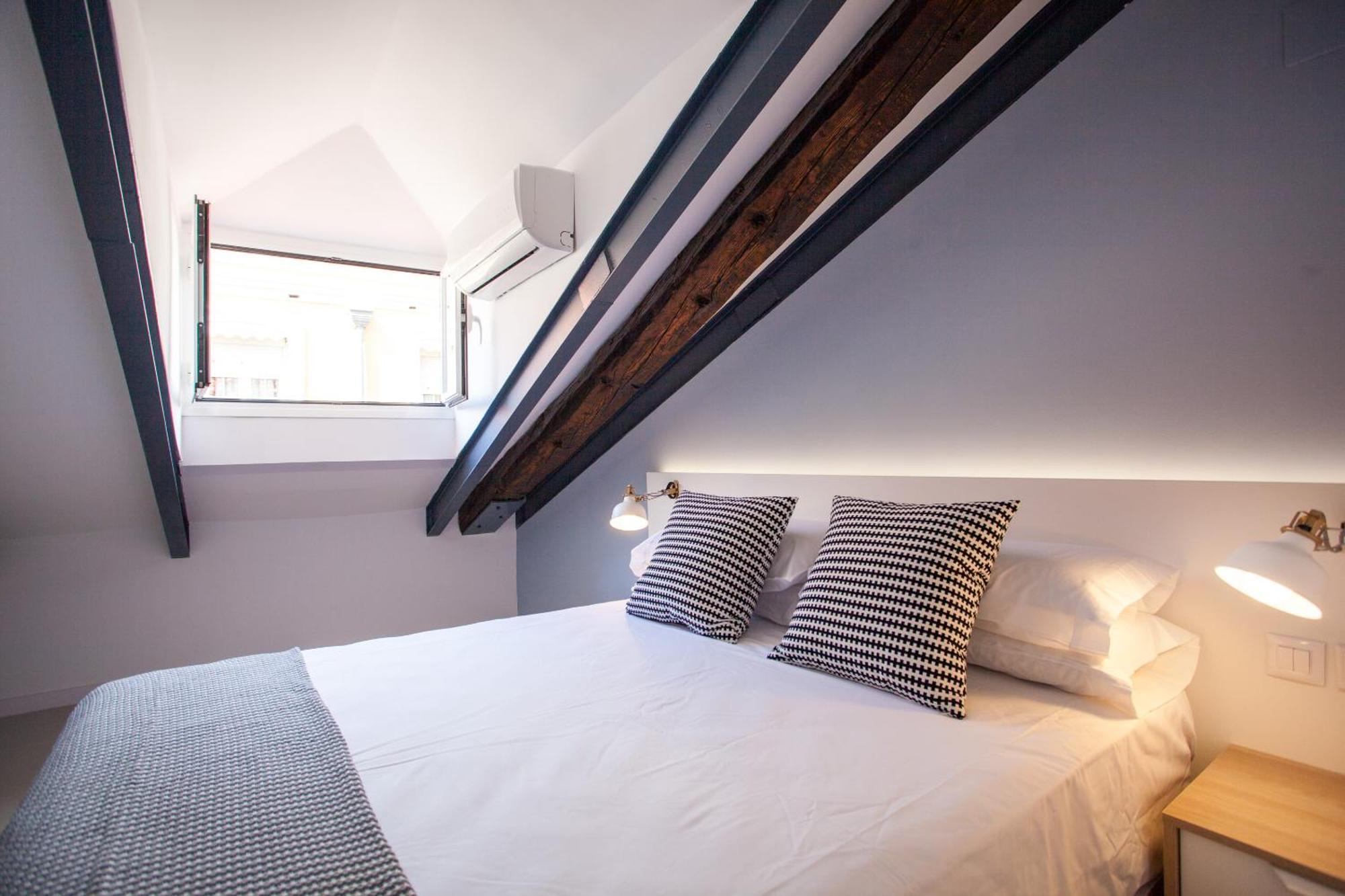 Apartment In Malasana *