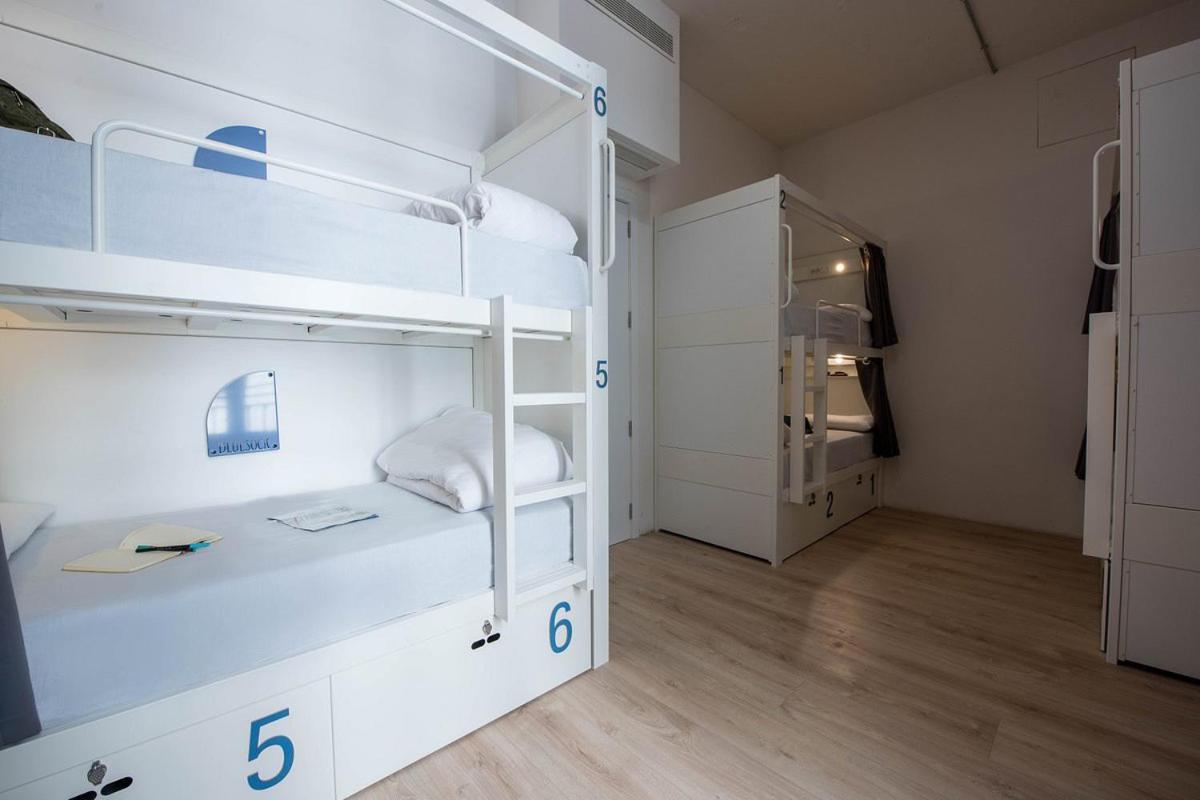 Bluesock Hostal *