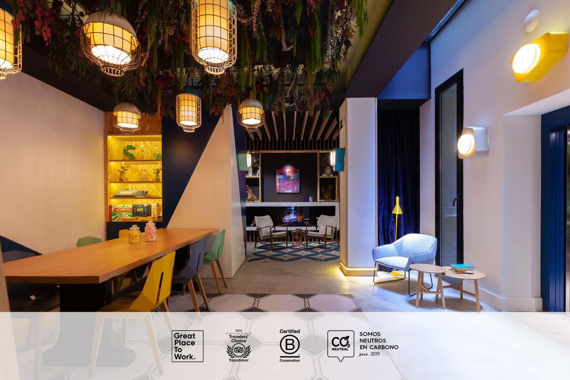 Sleep'n Atocha - B Corp Certified Guest house 2*