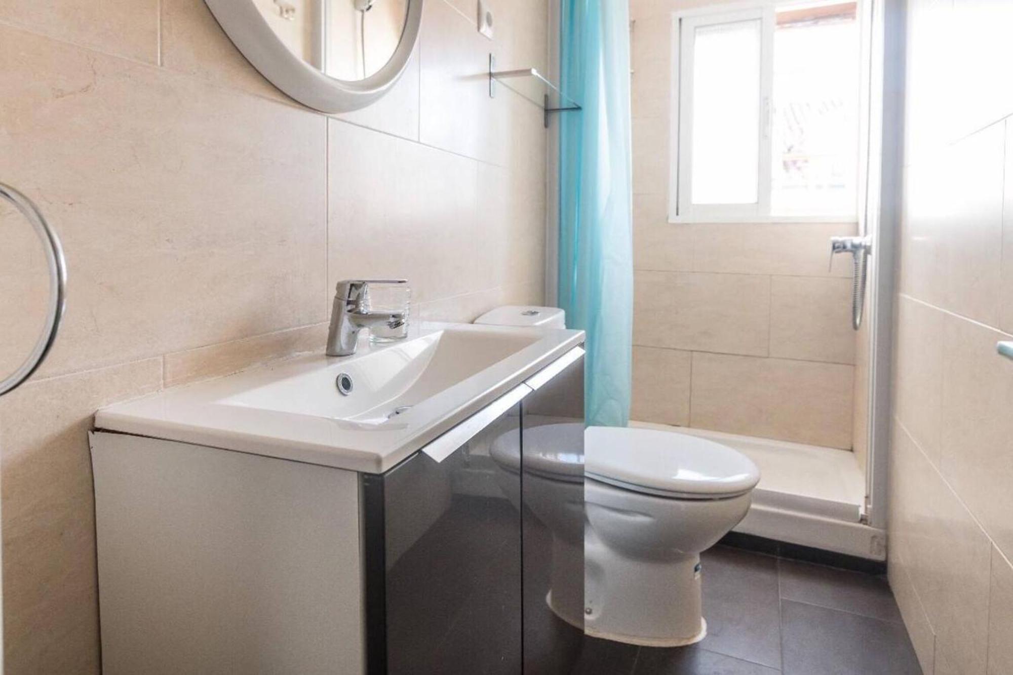 Apartment One Bedroom With Wifi At *