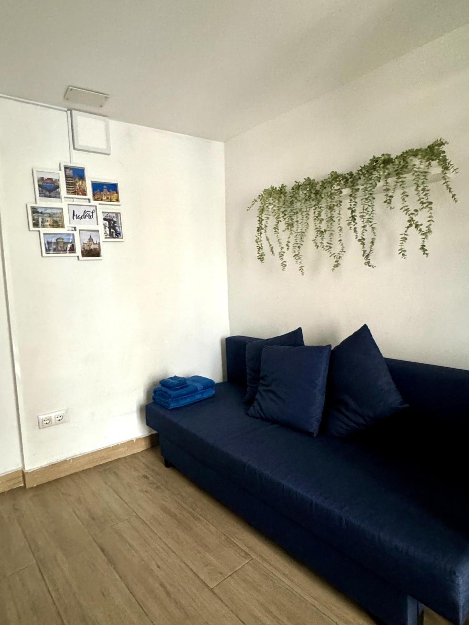 Exterior Con Balcon En El Corazon De Chueca, Gran Via Apartment