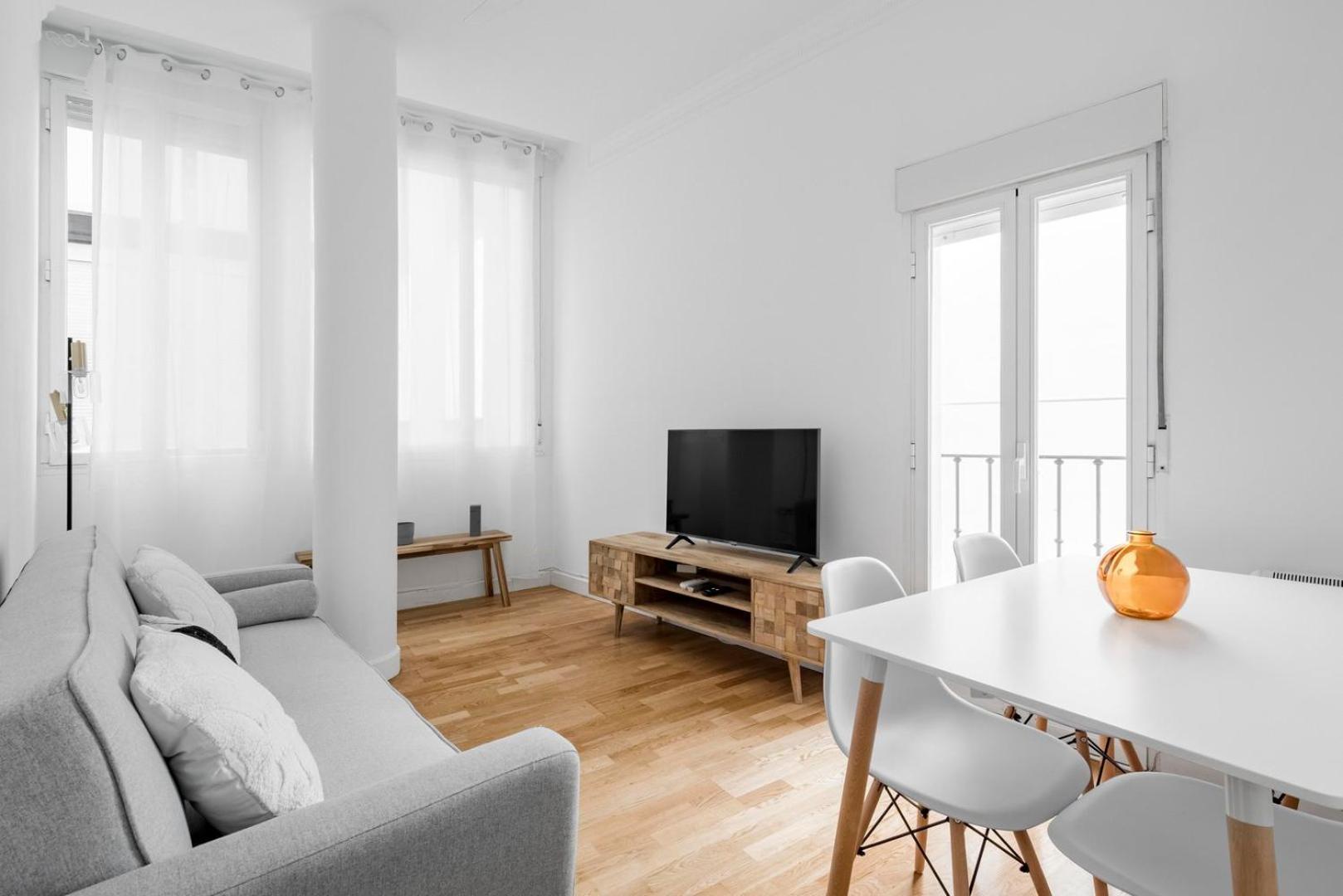 Guestready - Spanish Pulse Near Plaza Mayor Lejlighed *