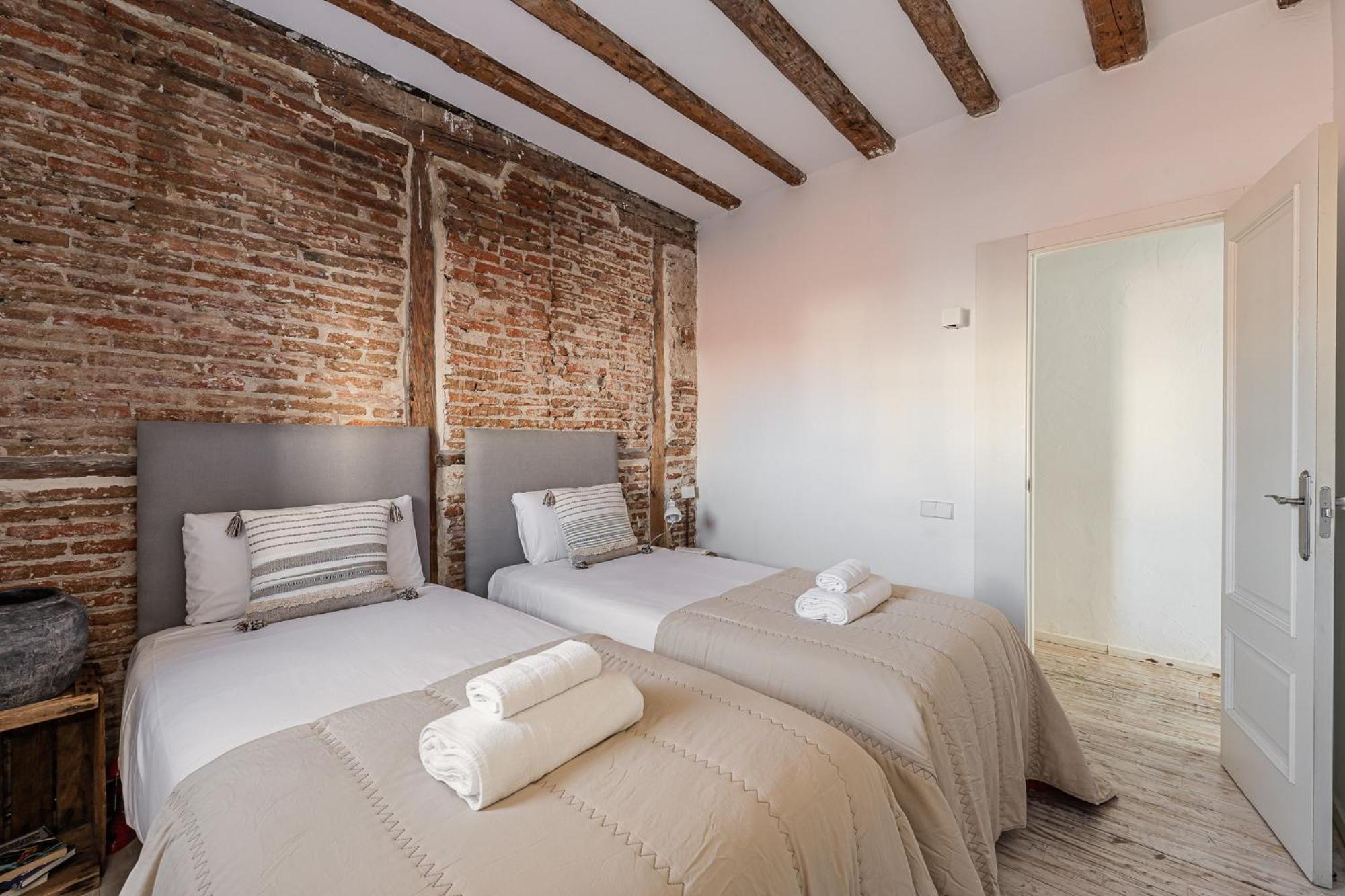 Bnbholder Stunning Duplex Sol Apartment *