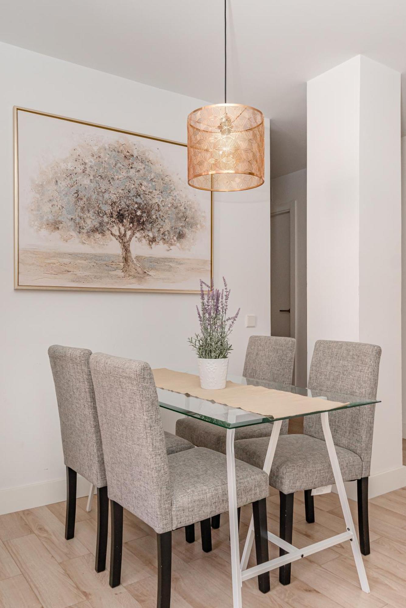 Chueca I Calle Farmacia 1br 1bh * Madrid