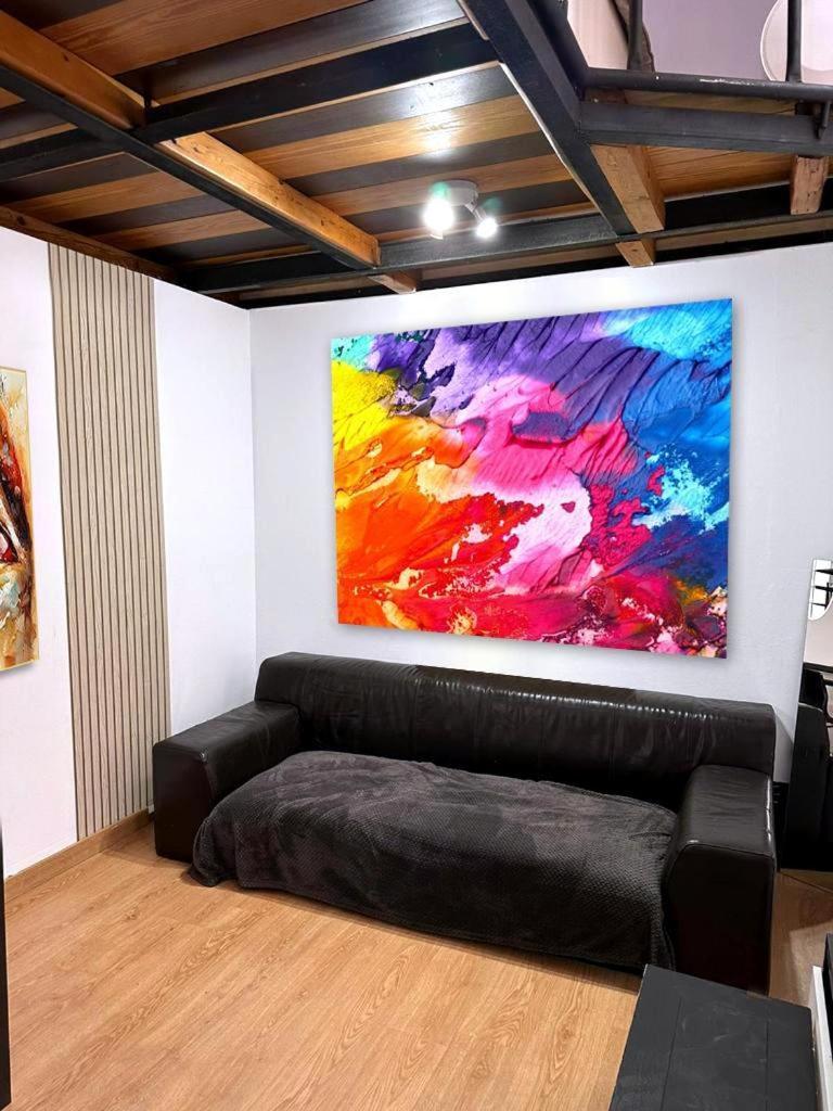 Gran Via Loft Apartment *