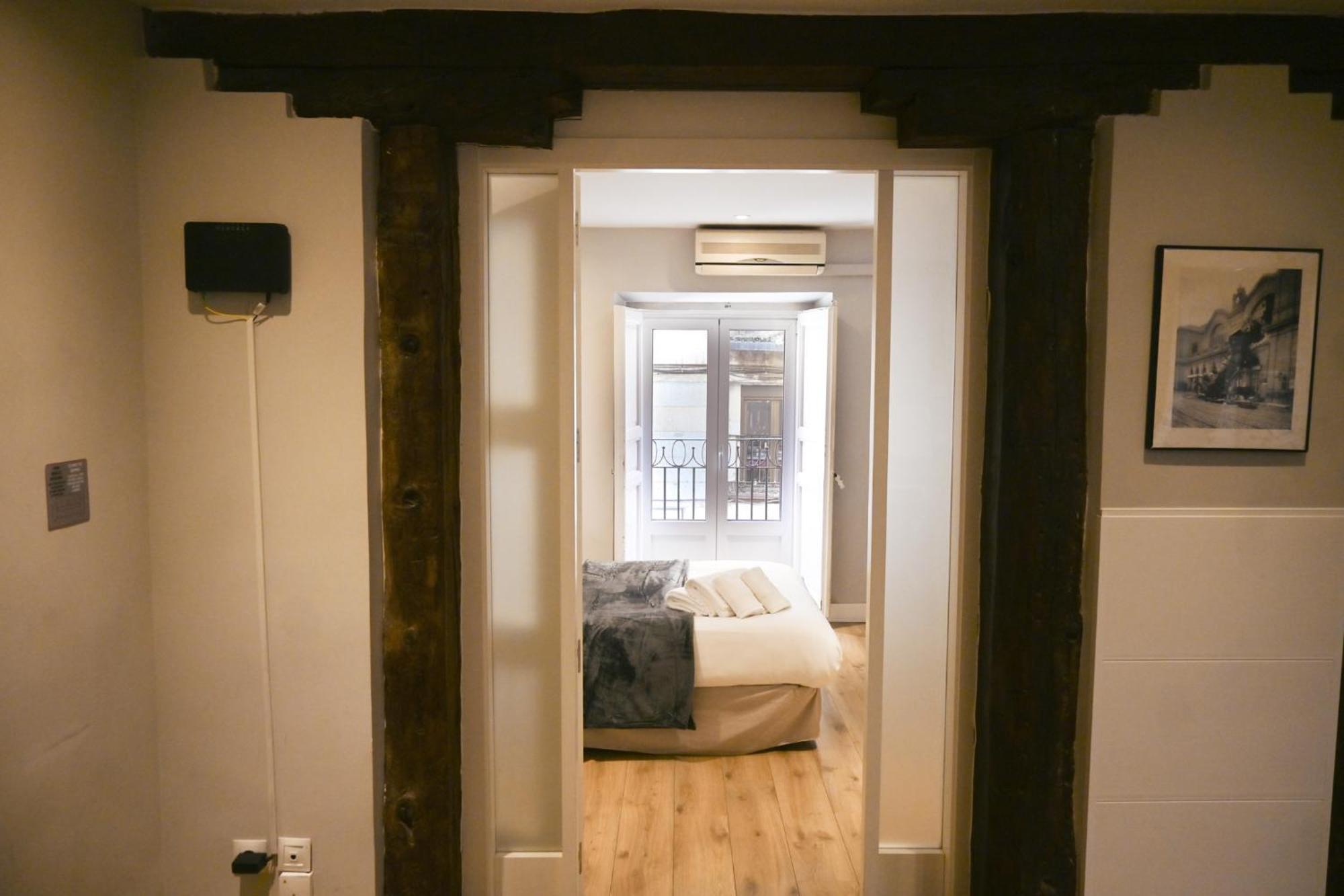 Apartment For Temporal Cava Baja-la Latina Cab36 Madrid