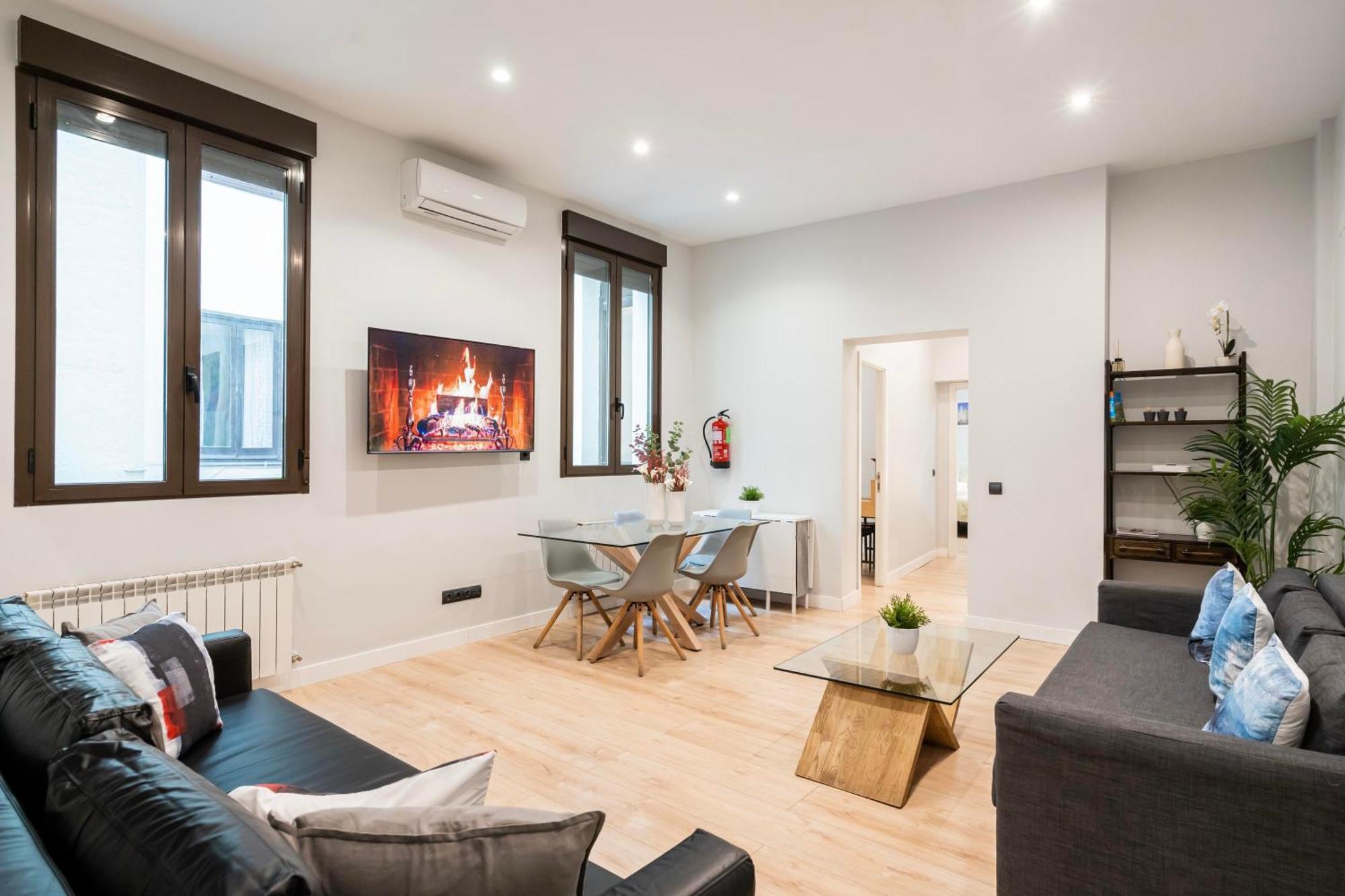 Atocha3 Superb Location - 4bedrooms 2 Baths Apartment
