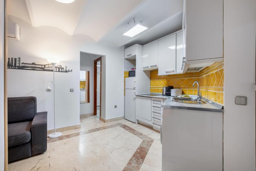 Lejlighed 2 Bedroom 1 Bathroom Furnished - Sol - Cozy Vintage - Mintystay