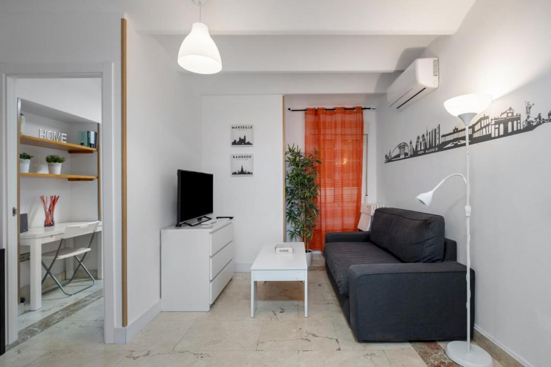 Lejlighed 2 Bedroom 1 Bathroom Furnished - Sol - Cozy Vintage - Mintystay *
