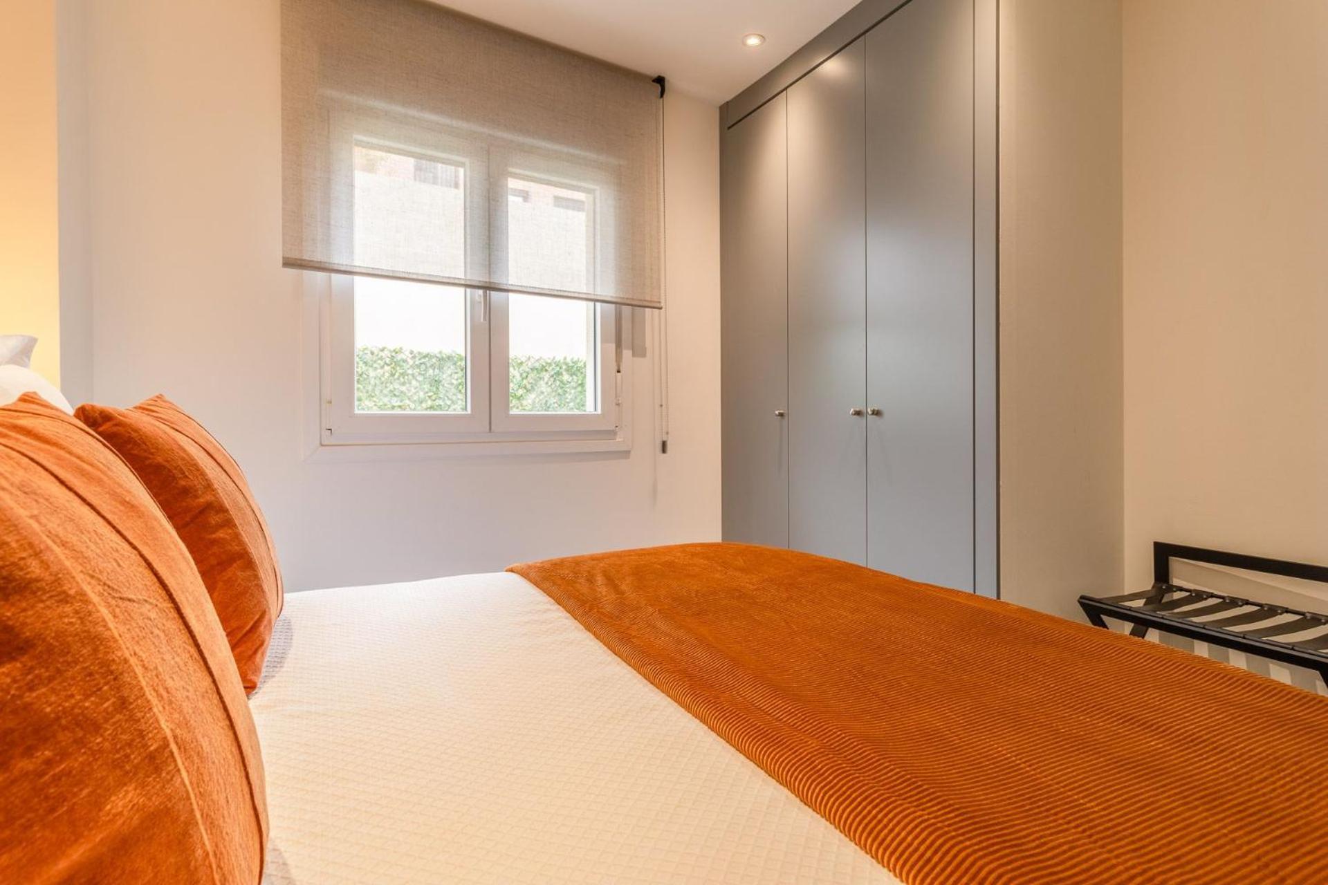 Lejlighed Charming Ground-floor With Private Terrace Latina Toledo I Madrid