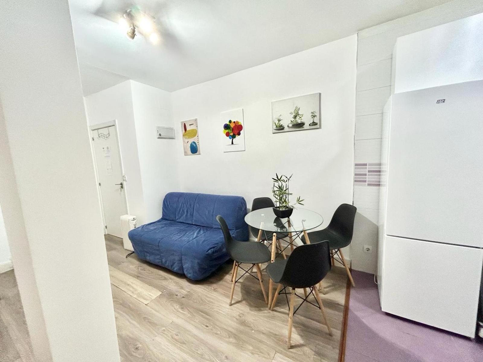 Rio Antonio Lopez A Apartment Madrid