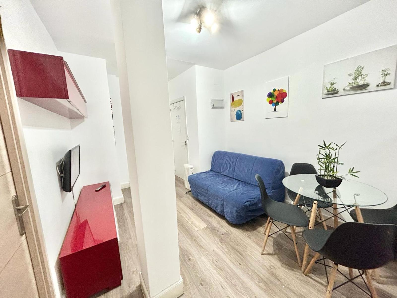 Rio Antonio Lopez A Apartment Madrid