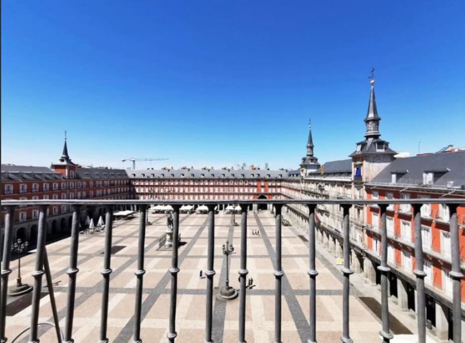 5* Penthouse En Plaza Mayor Apartment *