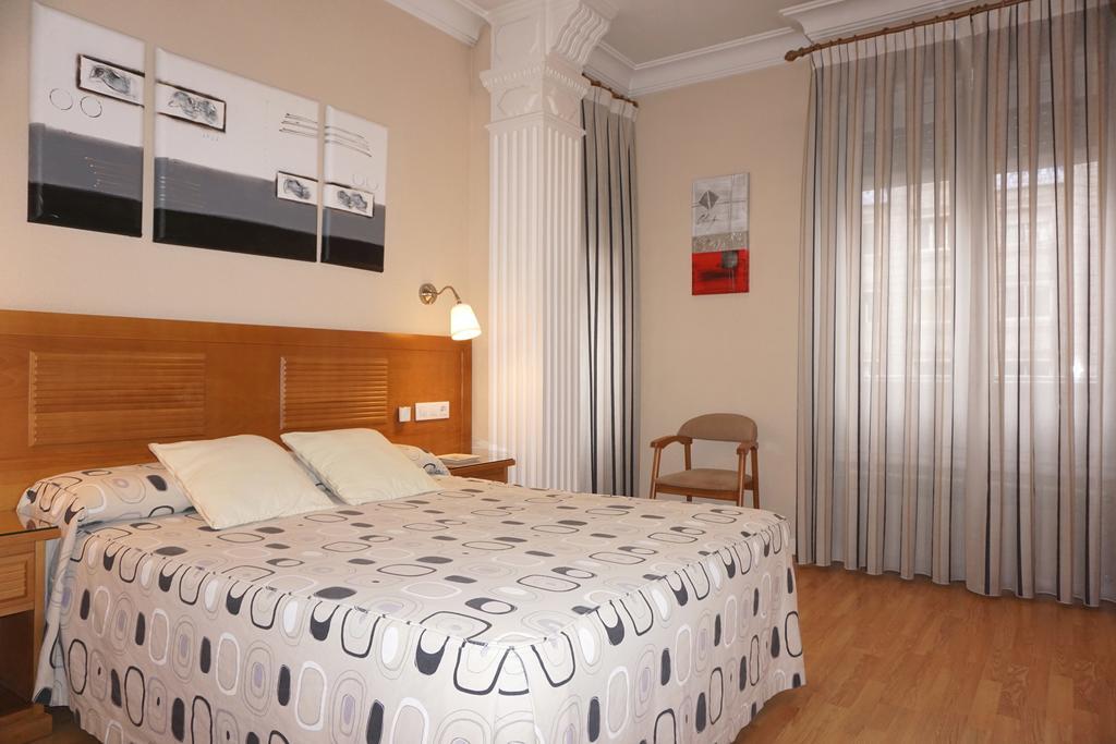 Santillan Ii Guest house *