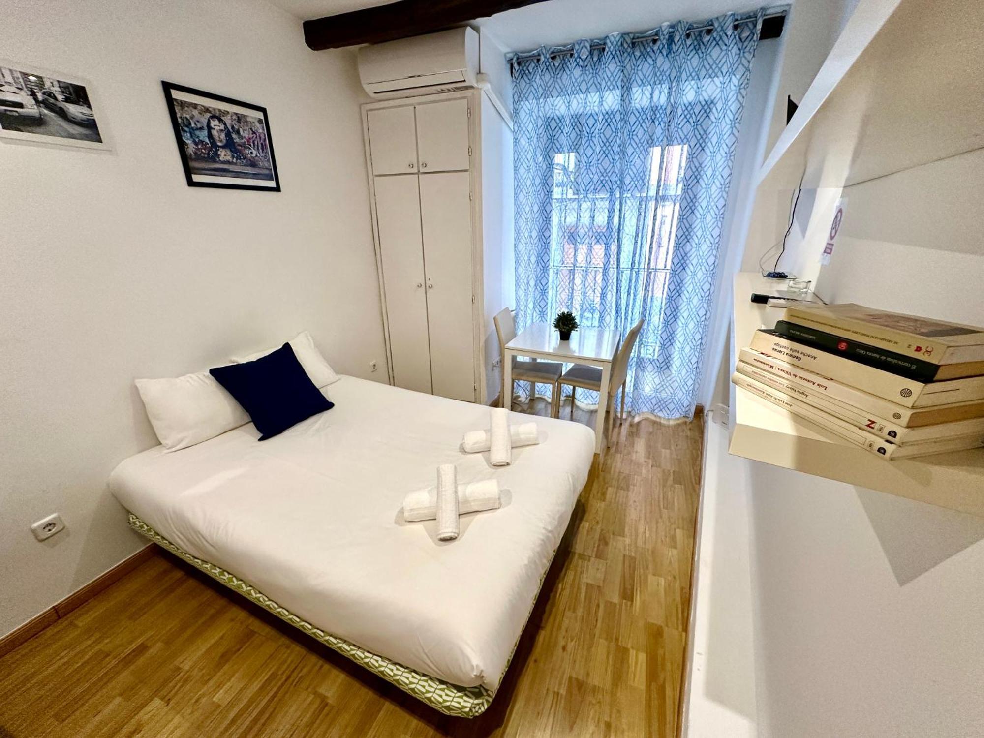 Apartment Wakaflats 3, Centro Madrid, Chueca, Barbi *
