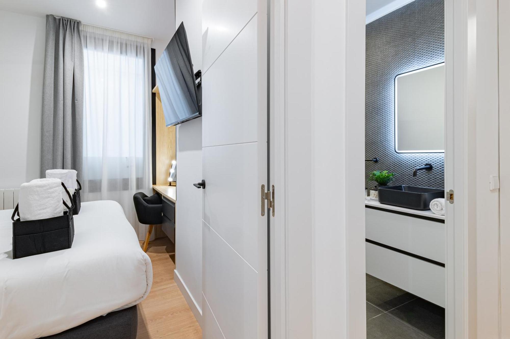 Apartment Honey In The Center Of Madrid