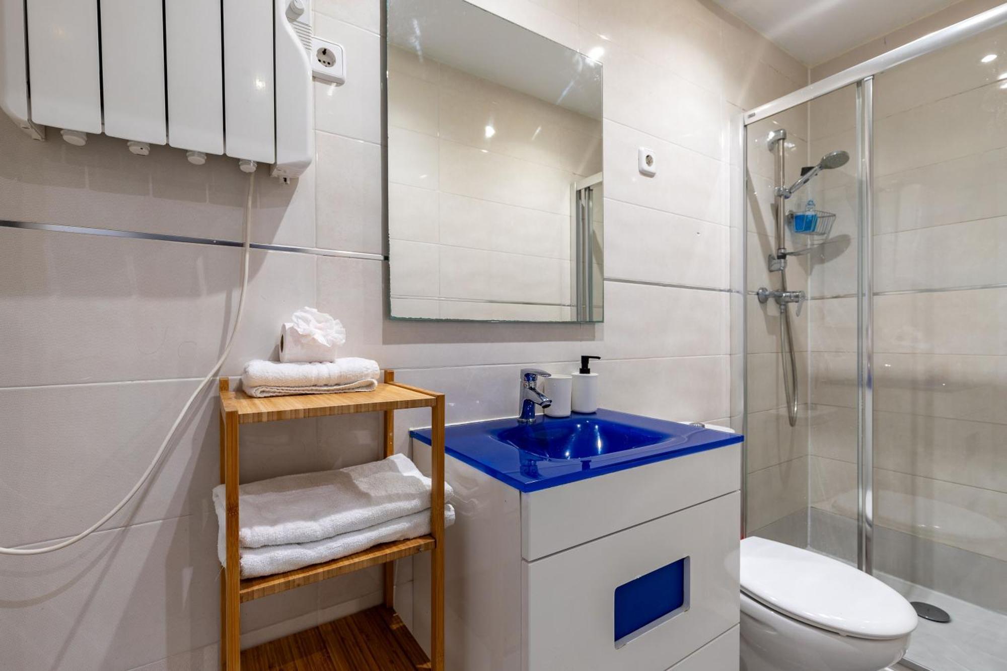 Adosado Cerca Plaza Castilla - Cuzco Apartment *