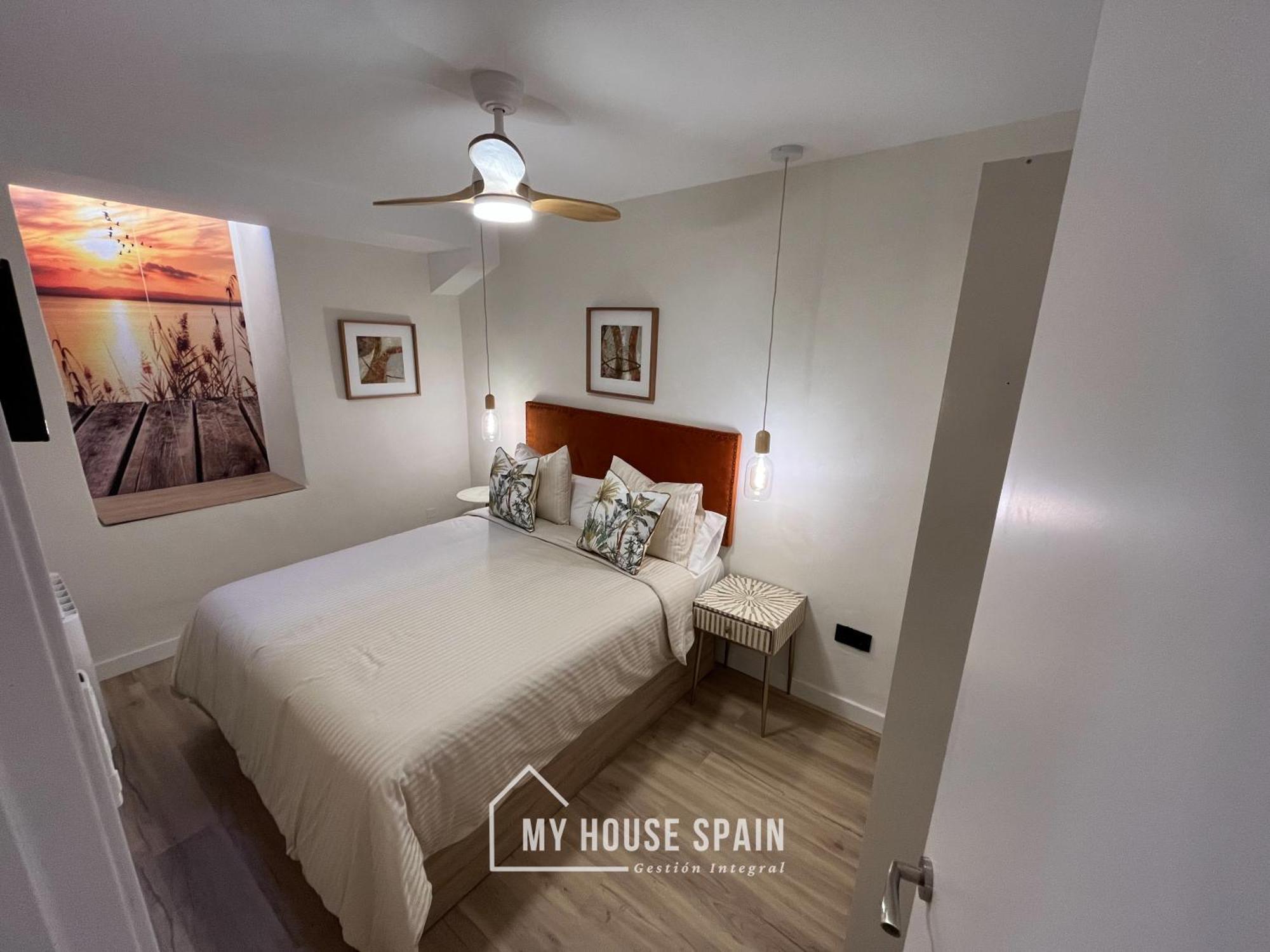 Myhousespain - Radiante Apartamento En Lavapies Madri