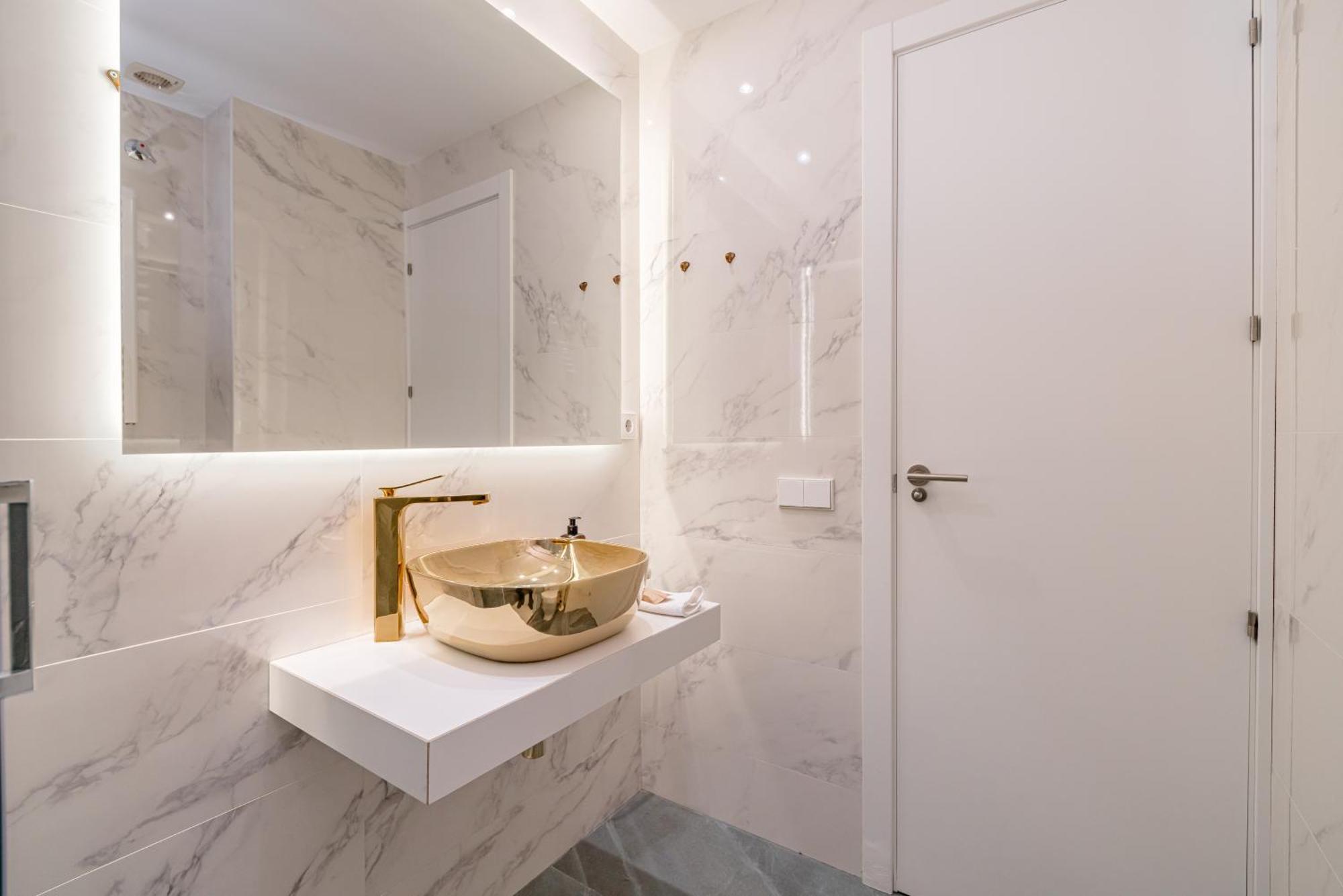 Chueca I Calle Farmacia 1br 1bh * Madrid