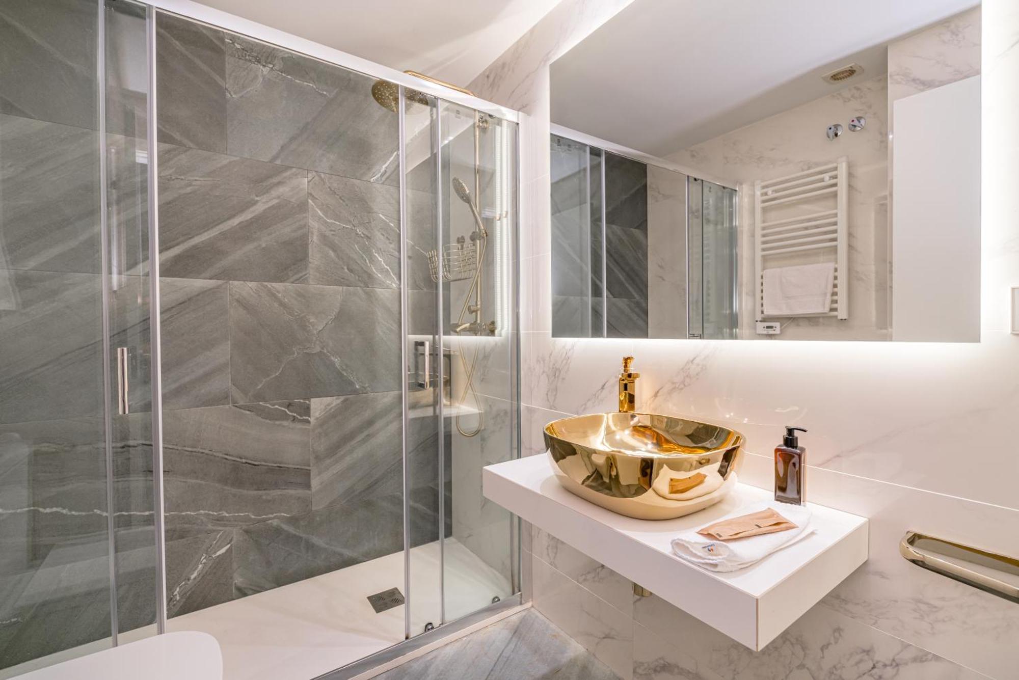 Chueca I Calle Farmacia 1br 1bh Apartamento Madrid