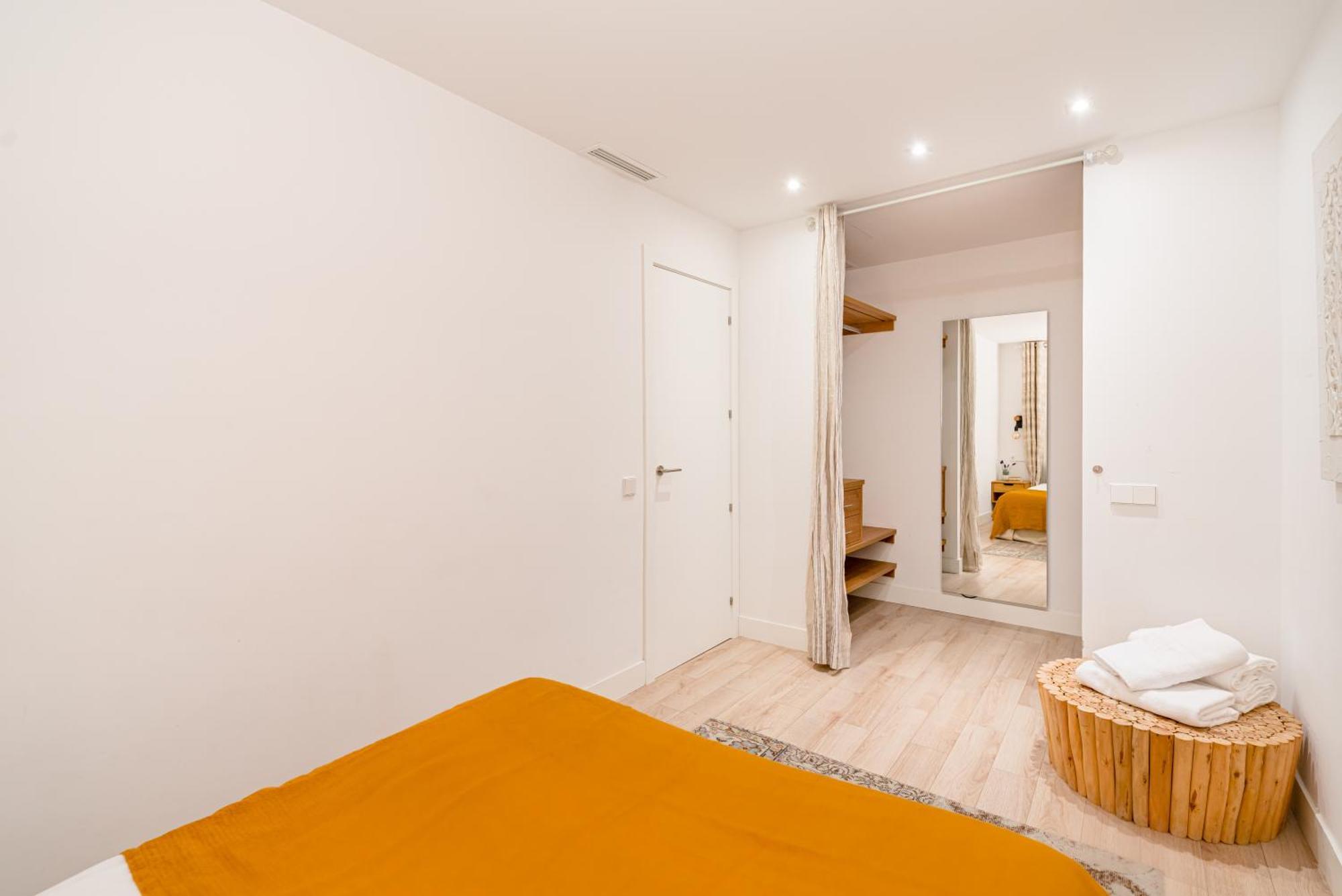 Chueca I Calle Farmacia 1br 1bh * Madrid