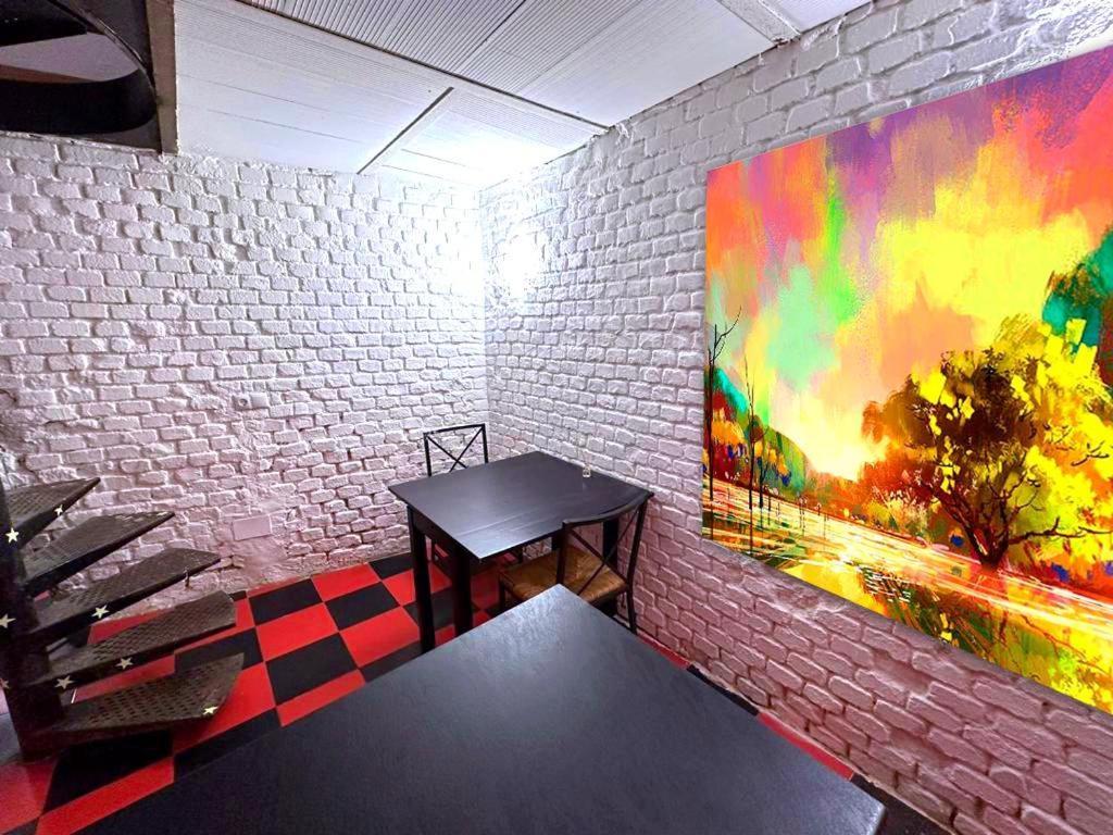 Gran Via Loft Apartment *